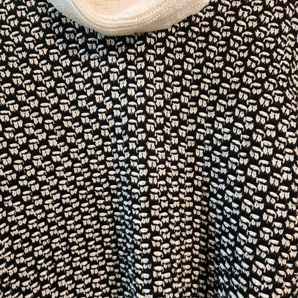 Calvin Klein turtle neck sweaterblack white knit design size 1x - Picture 4 of 8